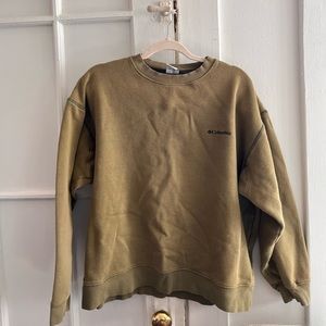 Columbia sweatshirt